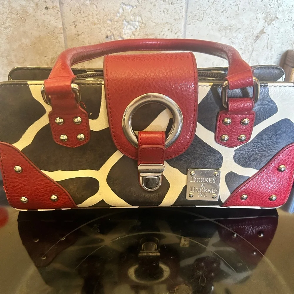 Dooney & Bourke Handbag - Picture 1 of 16